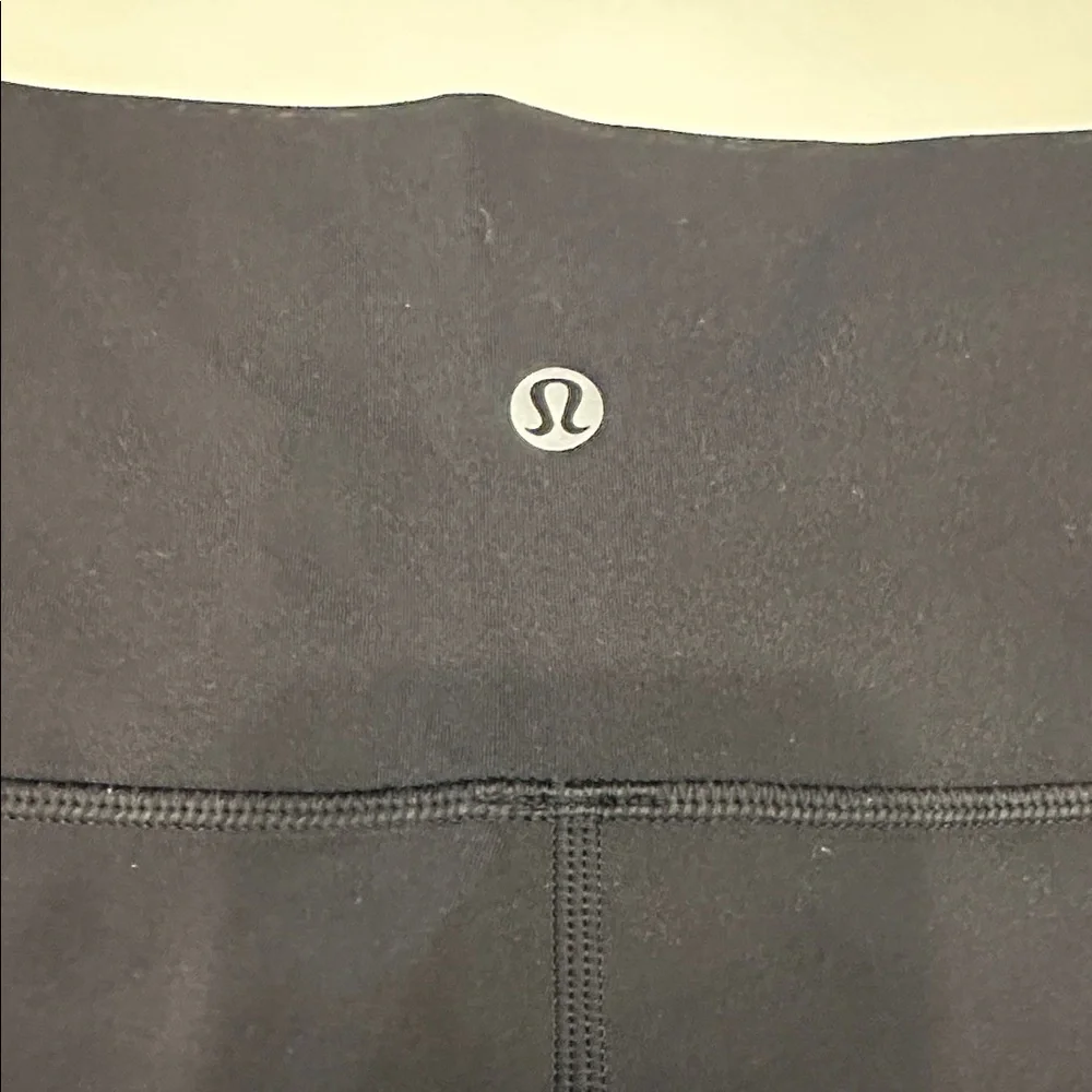 Lululemon leggings, black size 6 - Picture 3 of 4